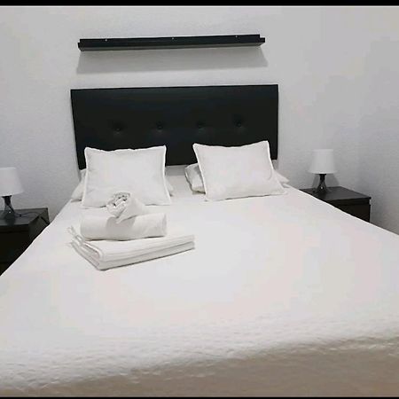 Comoda Habitacion มาดริด ภายนอก รูปภาพ